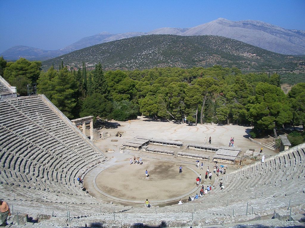 Theater in Epidauros Quelle: Wikimedia Commons — By Wladyslaw [Public domain]